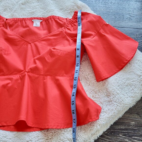Club Monaco Ulmera Off The Shoulder Peplum Top in Papaya Red Sz 0 - Picture 9 of 11